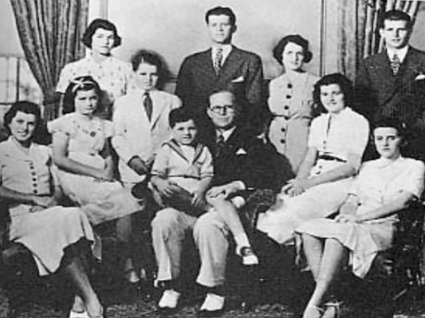 KENNEDY MOB